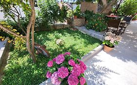 Apartments Miljas